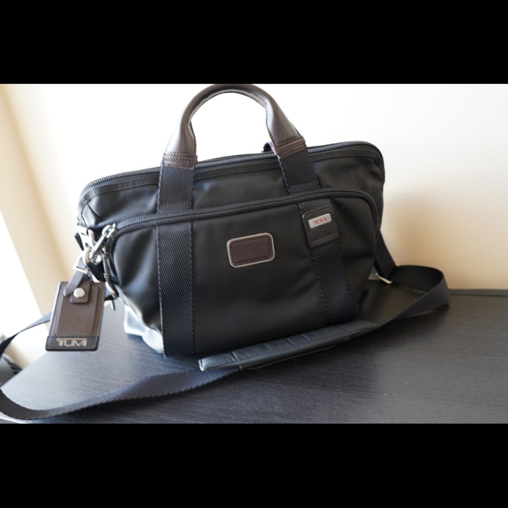 Tumi Alpha Bravo messenger bag